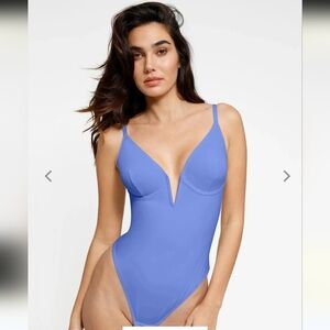 Popilush Shapewear Deep V-neck Sculpting Bodysuit NWT L